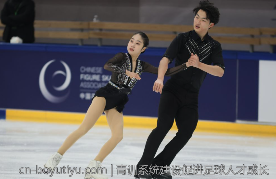 青训系统建设促进足球人才成长